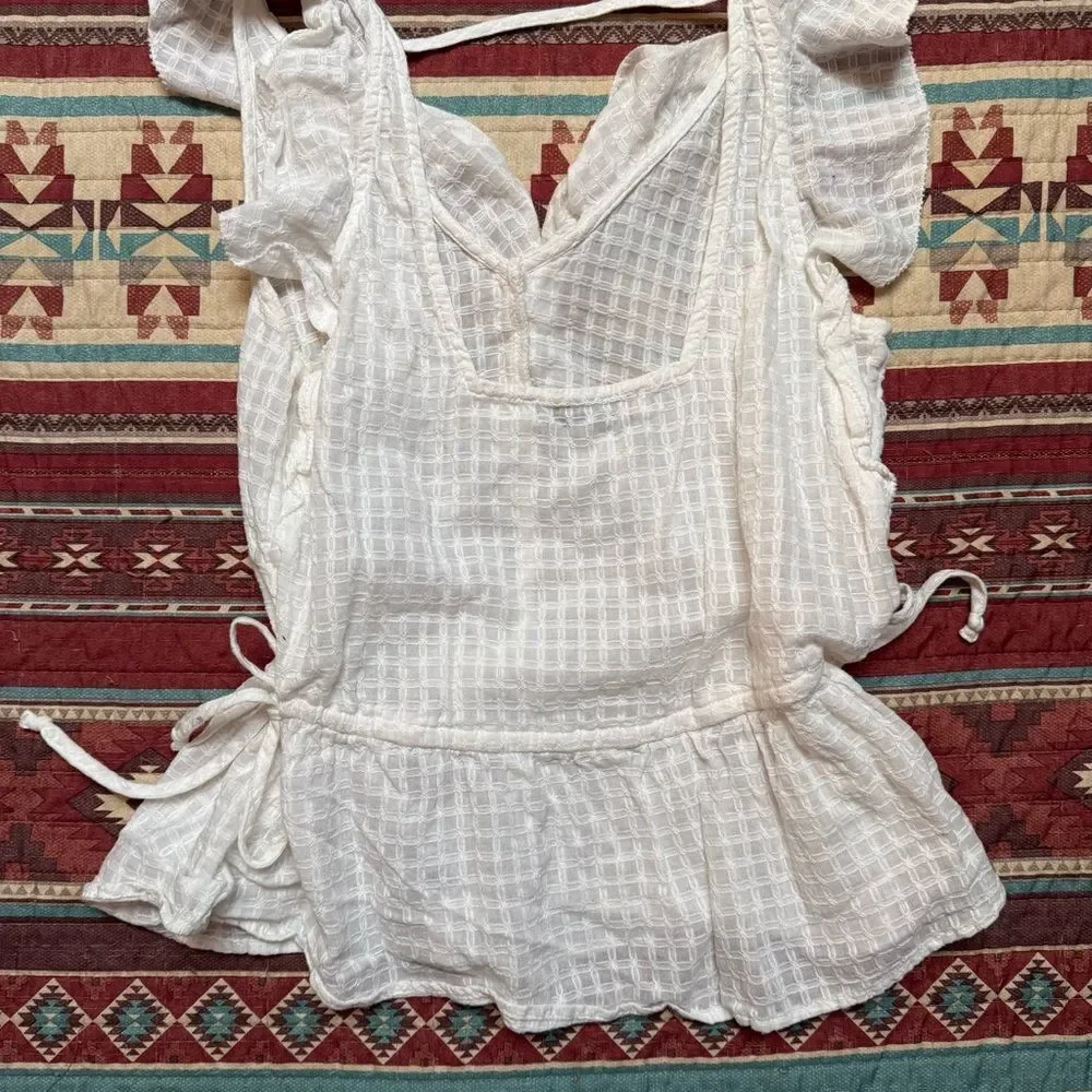 Abercrombie & Fitch White Textured Blouse XS